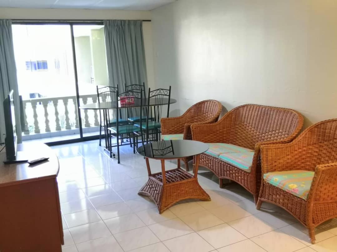 Pangkor Fun Fun Fun Apartment Pekan Pangkor Luaran gambar